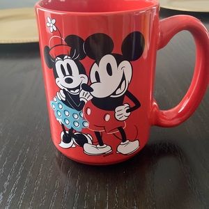 New Zak!® Designs Large Ceramic
Disney Mickey Mouse & Minnie Mouse